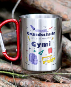 Ein perfektes Geschenk für eine Einschulung in die 5. Klasse des Gymnasiums: Der "TSCHÜSS GRUNDSCHULE BIN JETZT AUF DEM GYMI"-Becher!