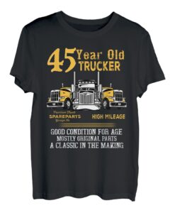 45 Year Old Trucker Lustiges Geschenk zum 45. Geburtstag Männer Papa Opa T-Shirt
