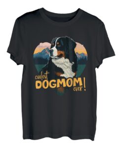 Bernersennenhund mit Herzdekoration - Coolest Dogmom T-Shirt