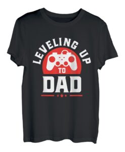 Geschenk für werdenden Vater Leveling uo to dad T-Shirt